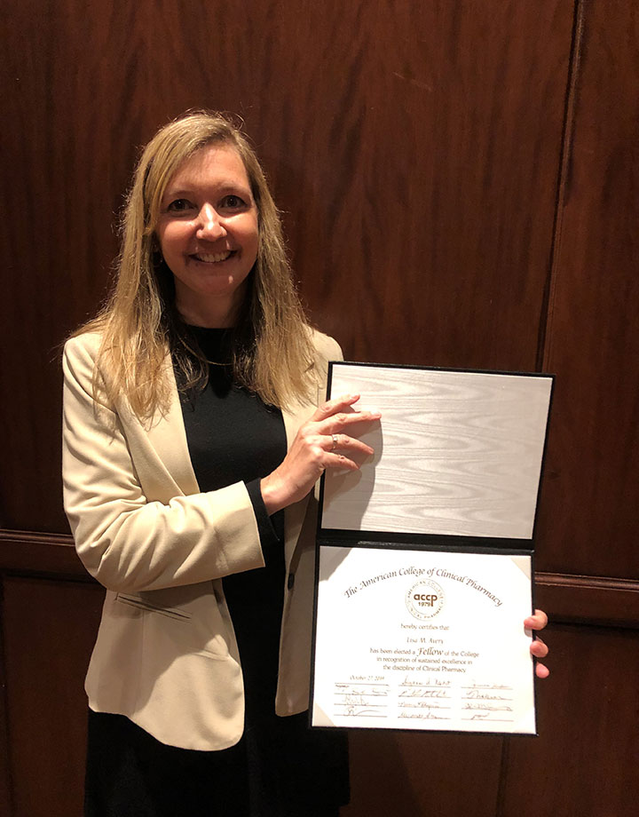 Dr. Lisa Avery was recently inducted as a 2019 Fellow of the American College of Clinical Pharmacy (ACCP).