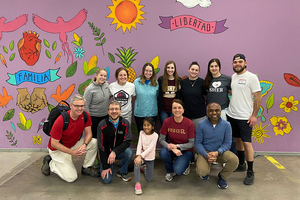 A team of students and faculty spent their spring break serving those in need at the border of El Paso, Texas, and Juarez, Mexico, volunteering with local human services organizations.